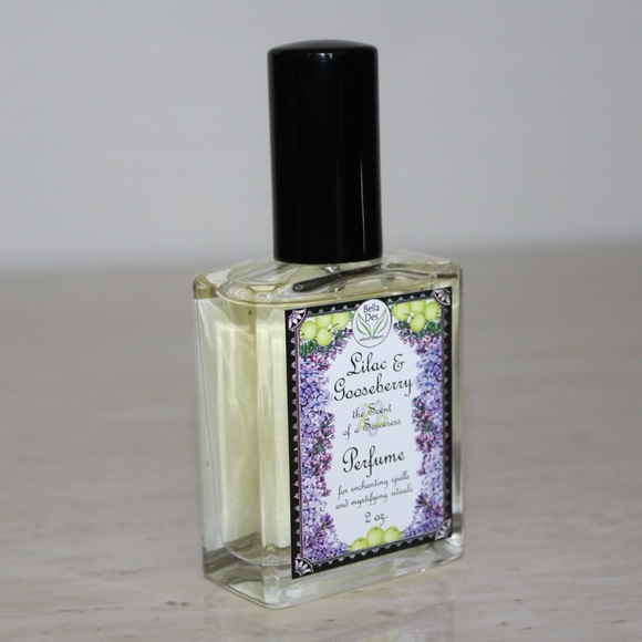Lilac & Gooseberry Yennefer Scent of a Sorceress - Picture 5 of 12